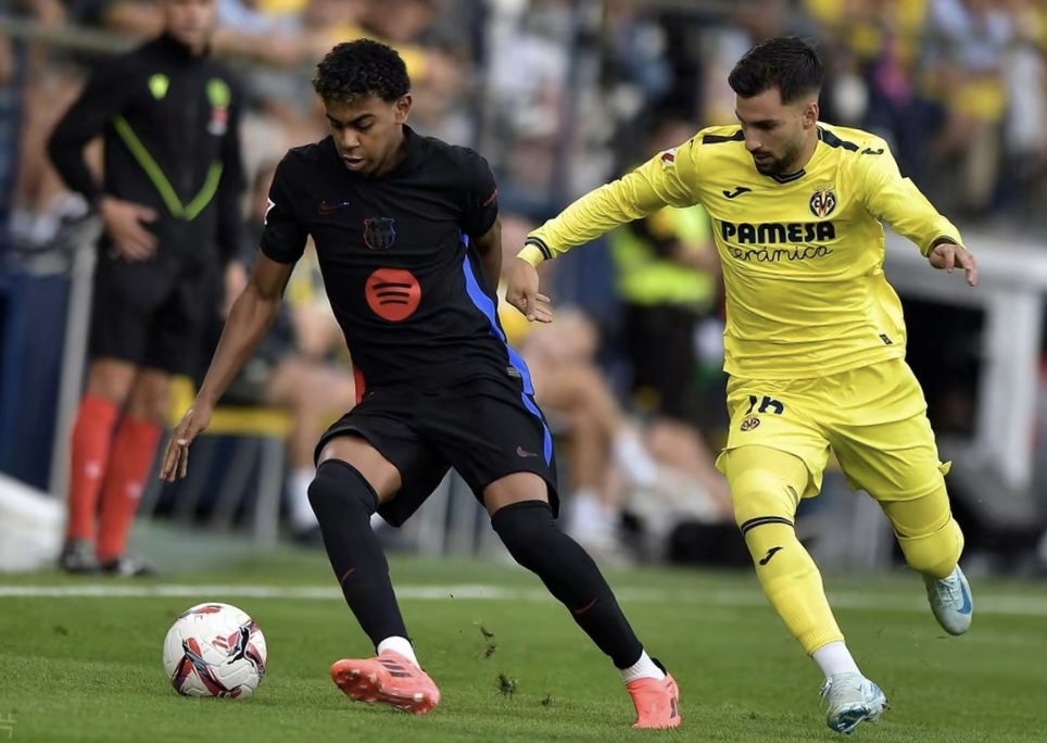 米兰体育直播-比利亚雷亚尔意外遭遇围剿，客场半程领先失分