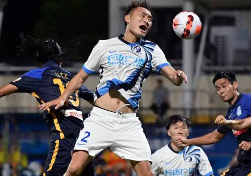 米兰体育亚洲官网-湖北主场领先，球员技术精湛