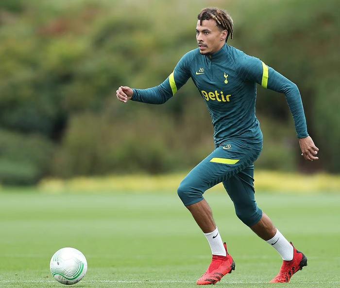 雷恩客场落败,淘汰赛希望昭然 雷恩客场落败,淘汰赛希望昭然