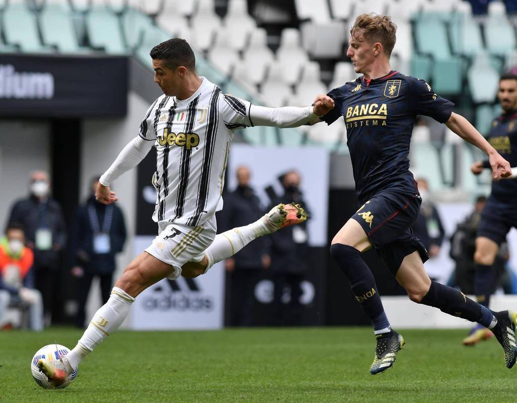 米兰体育app下载-尤文图斯新援首秀破门，帮助球队取胜