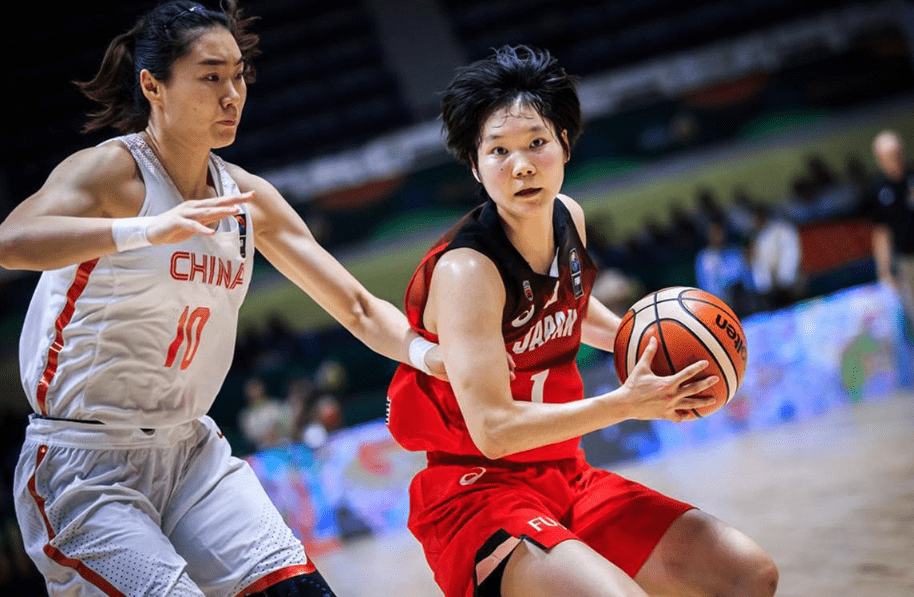 米兰体育直播-包含成都大熊猫力克对手，晋级势不可挡！的词条