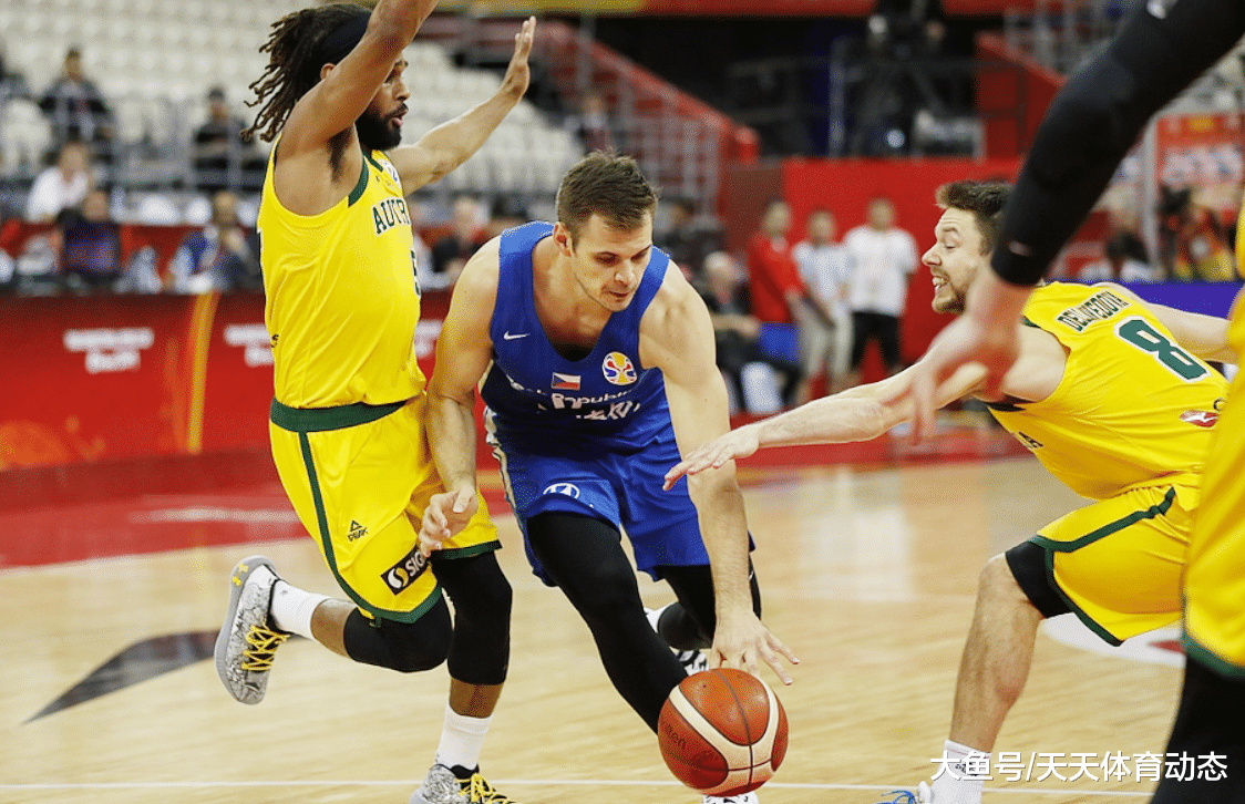 米兰体育官网入口-包含乌克兰-力克捷克取得三分的词条