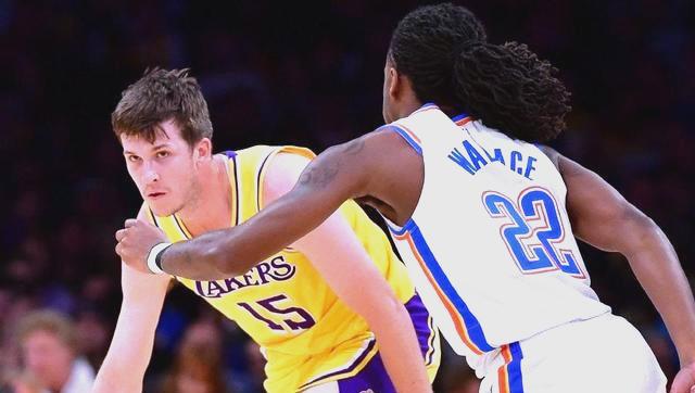 米兰体育竞技-湖人后卫因伤缺席多场比赛，球队遭遇挑战的简单介绍